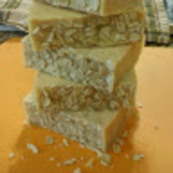 Meet your Posher, Sandra - Picture 1 of 1